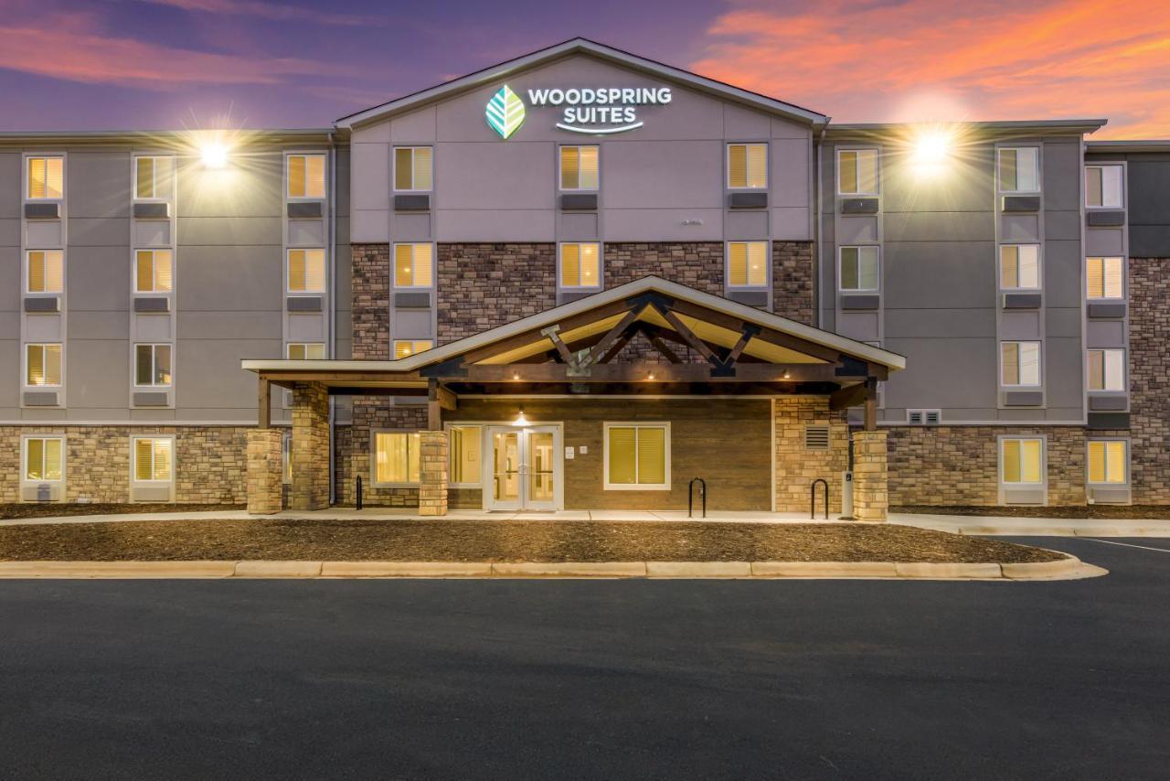 Woodspring Suites Charlotte - University Research Park Exterior photo